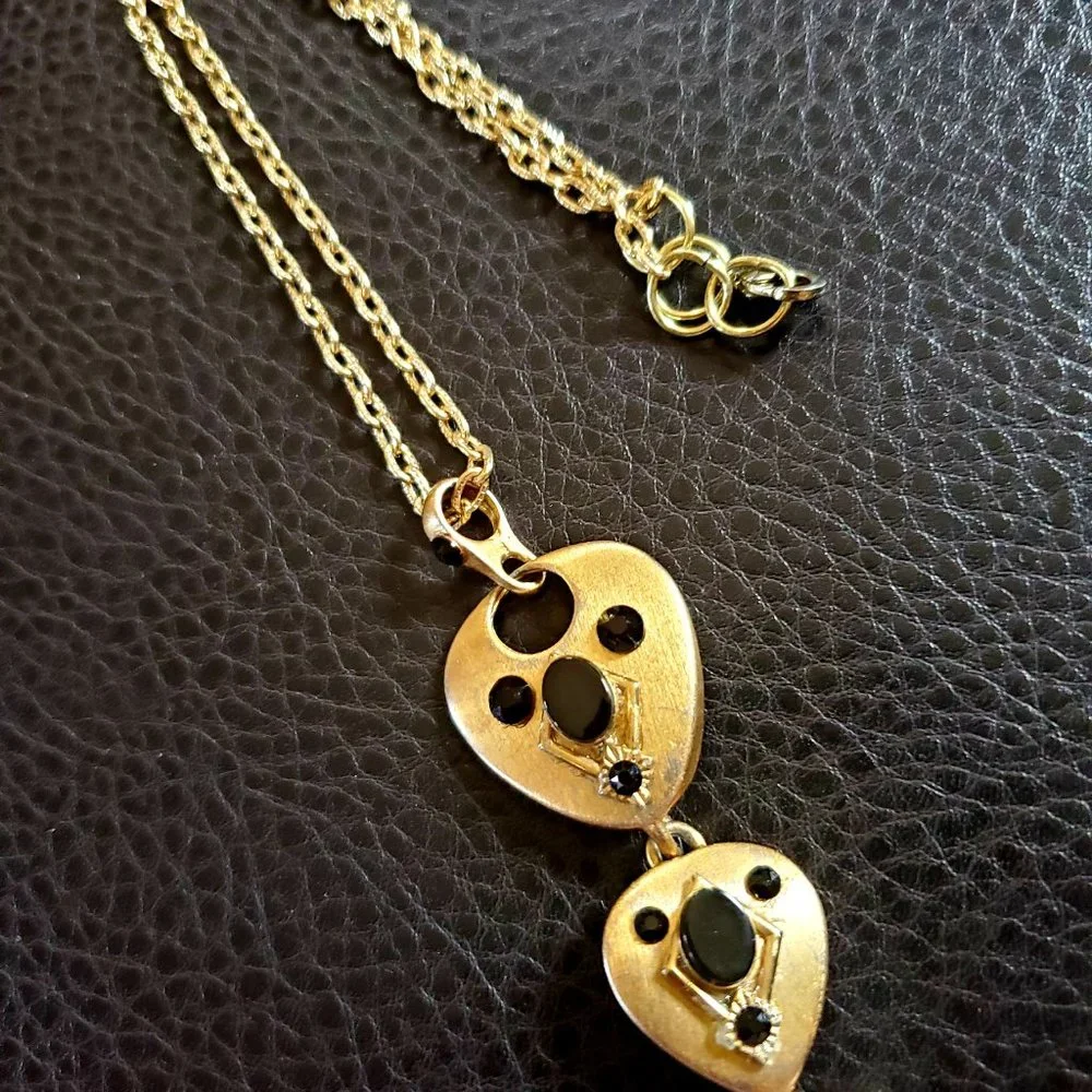 Brushed Gold Black Rhinestone Long Dangle Pendant Dressy Necklace Vintage 20